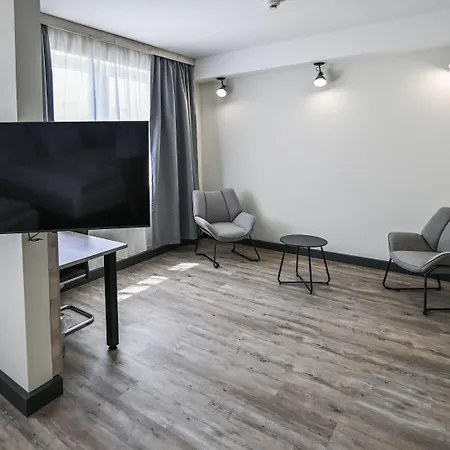 מלון Nexto Dormero 4*
