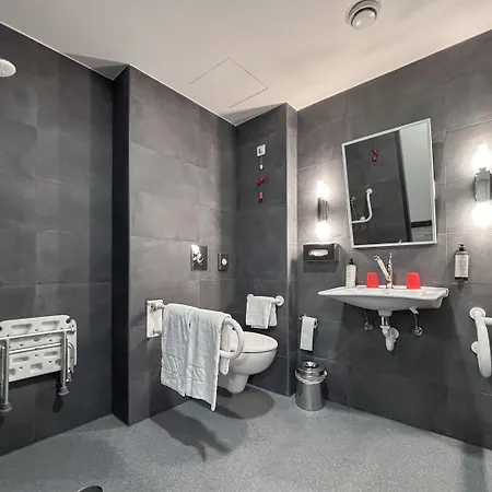 Nexto Dormero מלון 4*
