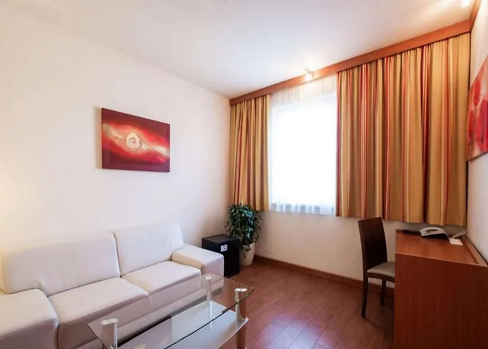 Hotel Nexto Dormero 4*