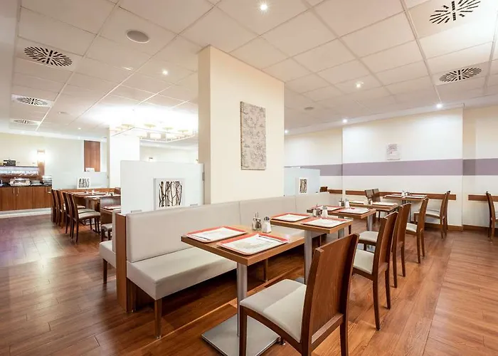 Nexto Dormero 4* Budapest